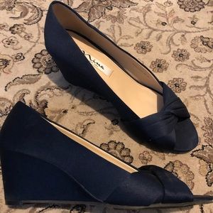 Cute size 8.5 Nina New York Shoes